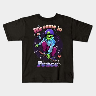 Alien Skateboarding Kids T-Shirt